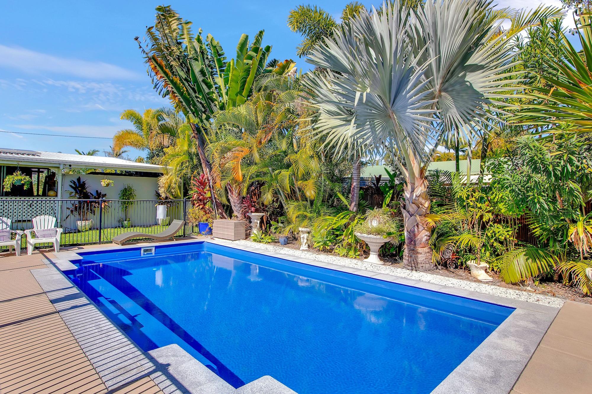 Coral Inn Boutique Resort Yeppoon Bagian luar foto