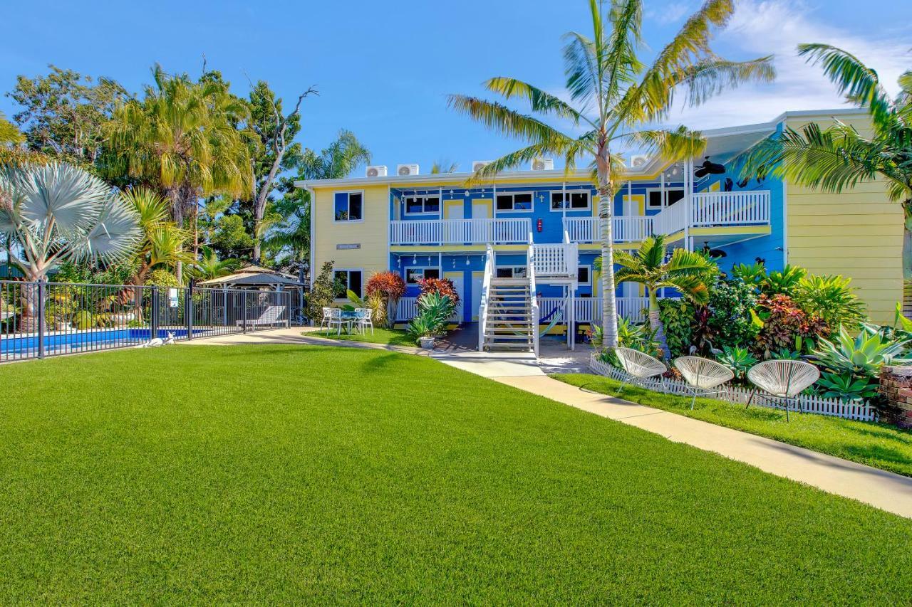 Coral Inn Boutique Resort Yeppoon Bagian luar foto