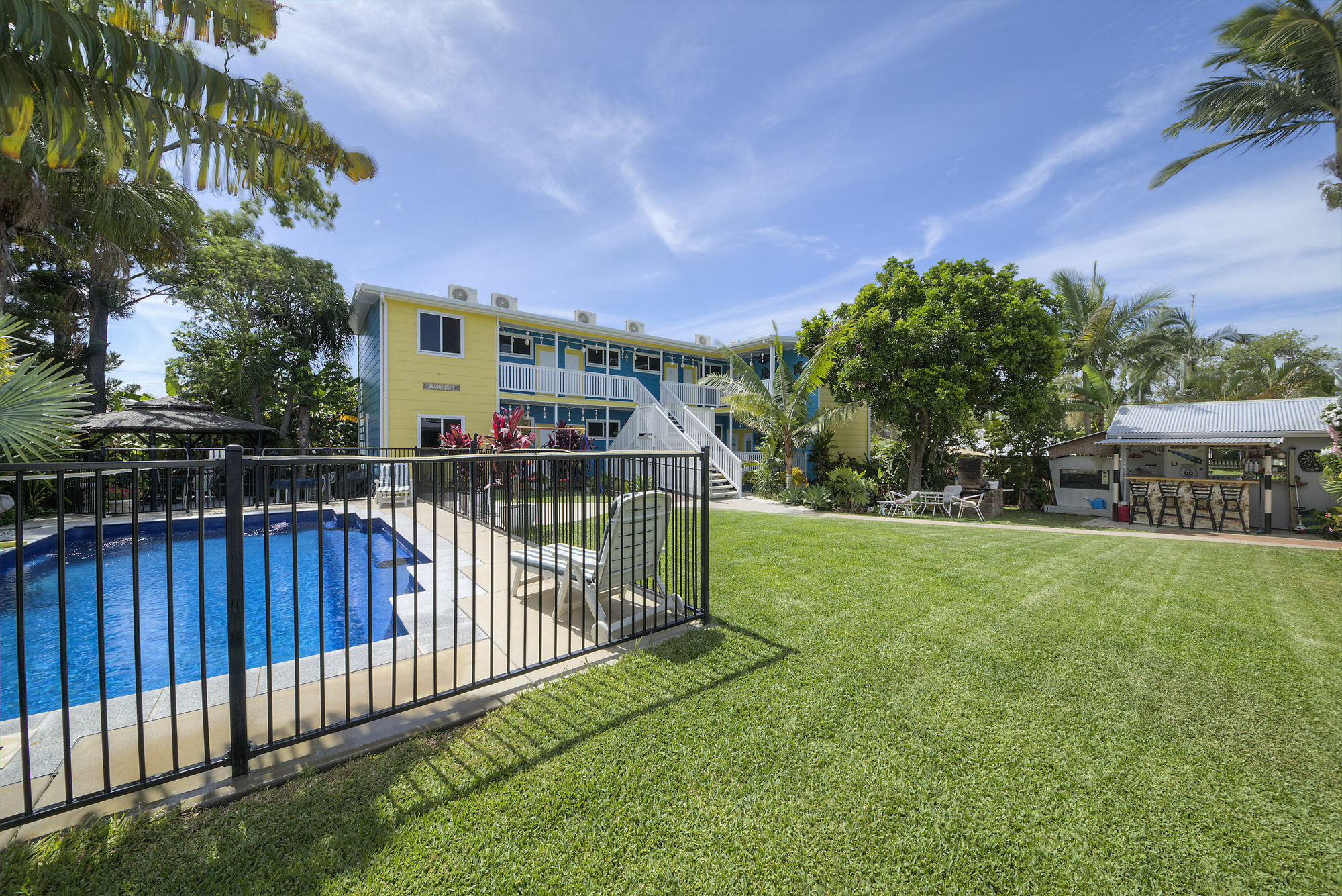 Coral Inn Boutique Resort Yeppoon Bagian luar foto