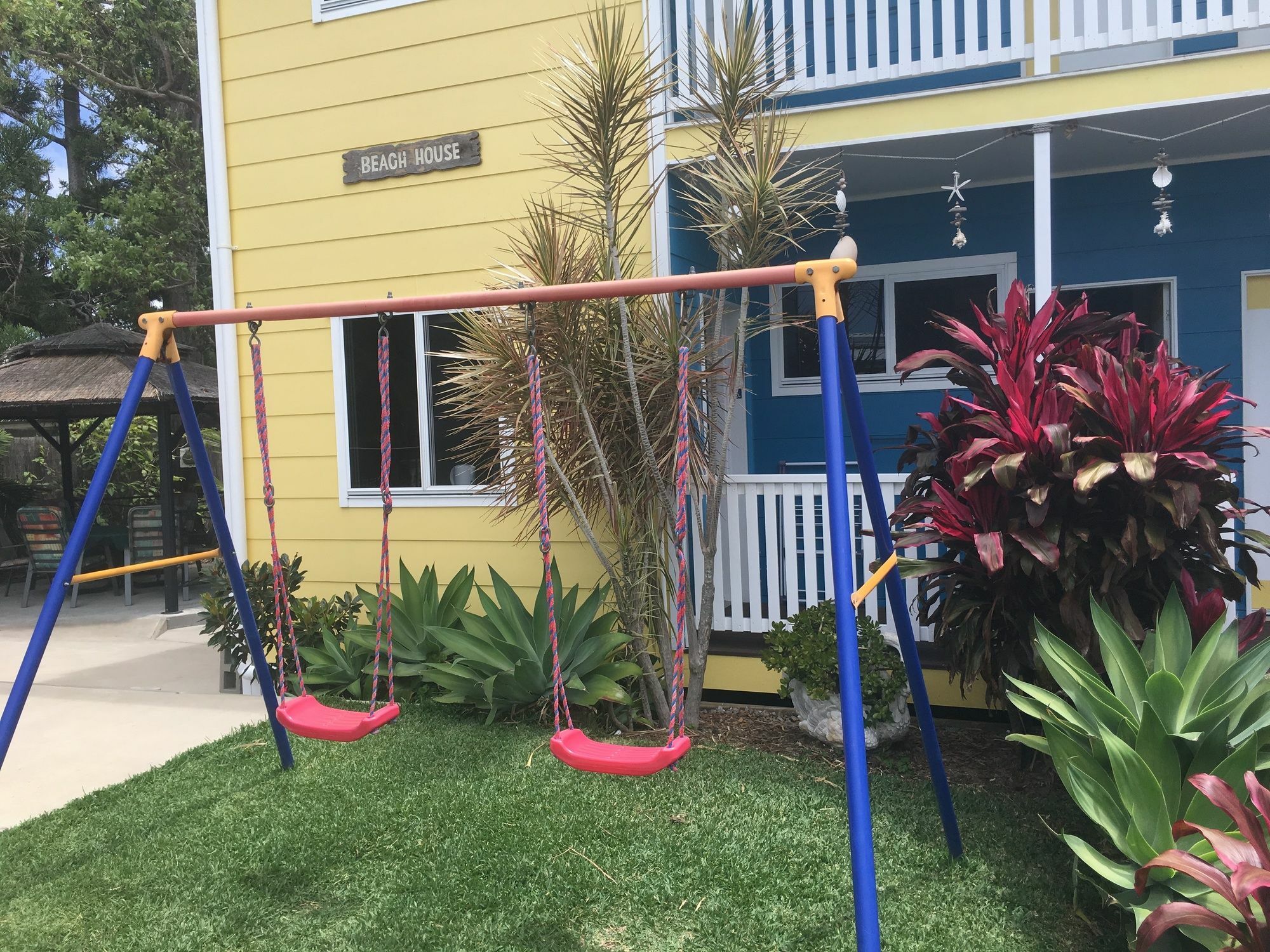 Coral Inn Boutique Resort Yeppoon Bagian luar foto